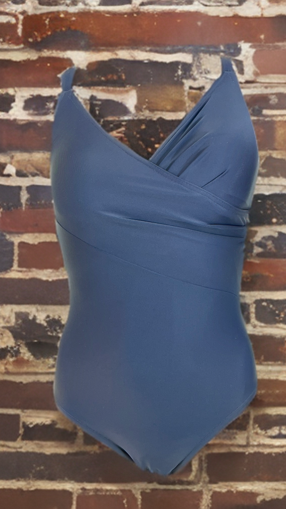 A8AD4F93-EB9A-436F-B552-77B2E58ED416_59c8dd3c-7c20-4387-9de6-fbeff41b9598 Μαγιό ολόσωμο μπλε Κρουαζε 630